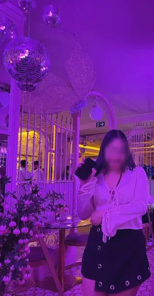 Bianca, 31