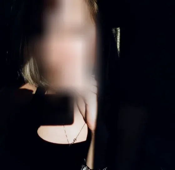 Bianca, 28