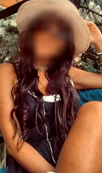 Emily, 38