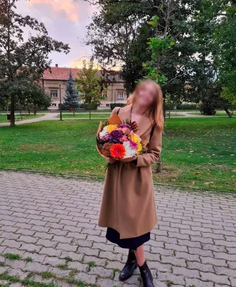 Martina, 35